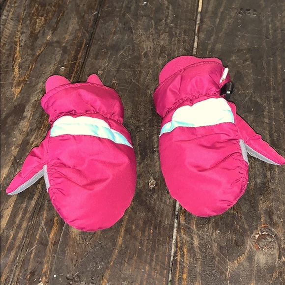 Hot Paws Other - Hot paws winter mittens